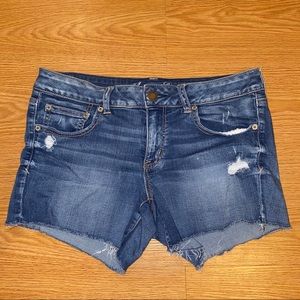 AMERICAN EAGLE DENIM SHORTS